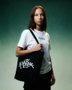 black tote bag